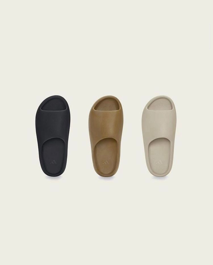 Sandal sales adidas yeezy